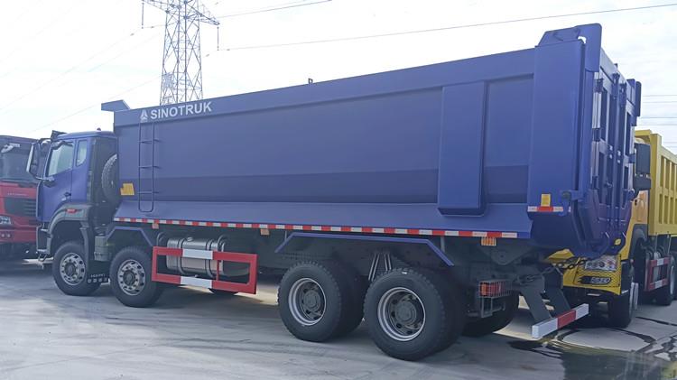 Sinotruk Howo 8x4 12w 380 Dump Truck for Sale Near Me in Jamaica