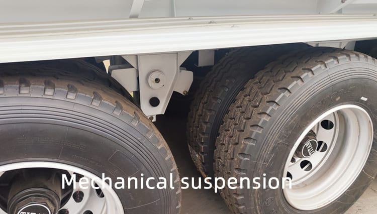 4 Axle Fuel Tanker Trailer for Sale in Saudi Arabia