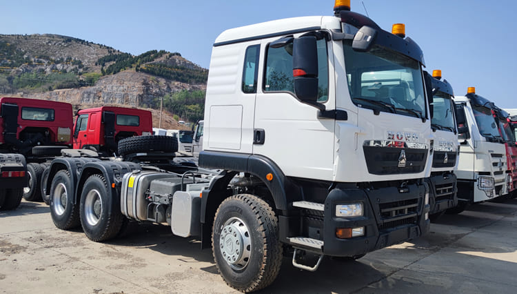 Used Sinotruk Howo TX 6x4 Tractor Head For Sale in Jamaica