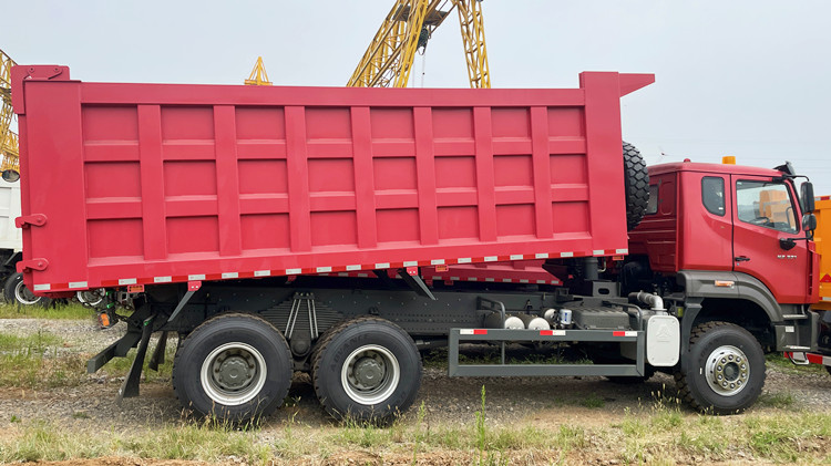 Brand New RHD Sinotruk Howo NX 371 Dump Truck for Sale in Jamaica